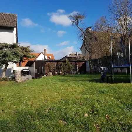 Eyb Mit Terrasse Und Garten Apartment Ansbach