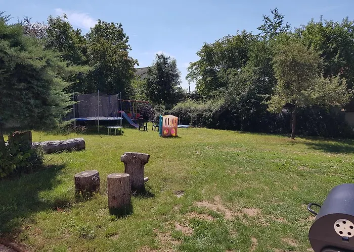 Eyb Mit Terrasse Und Garten Apartament Ansbach